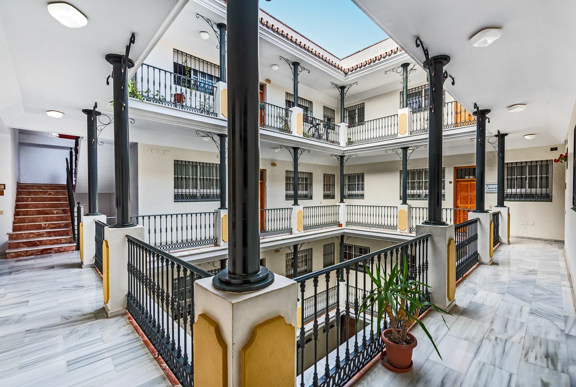 Iloftmalaga Carreteria - Rosaleda Apartment Exterior photo